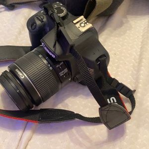 Barley used just sat COMES WITH CAMERA BAG